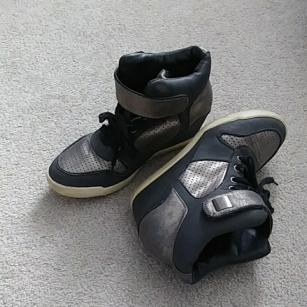 Good condition - Picture 2 of 3